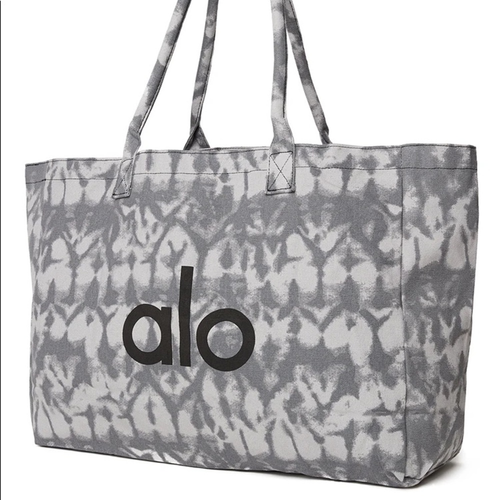Alo Yoga Shopper Tote NWT
